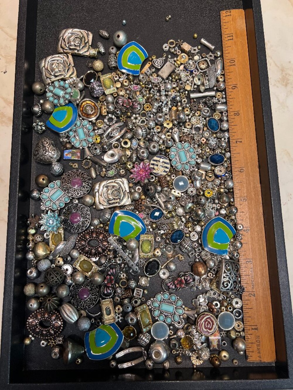 1lb metal or metallic bead mix, Lot 4